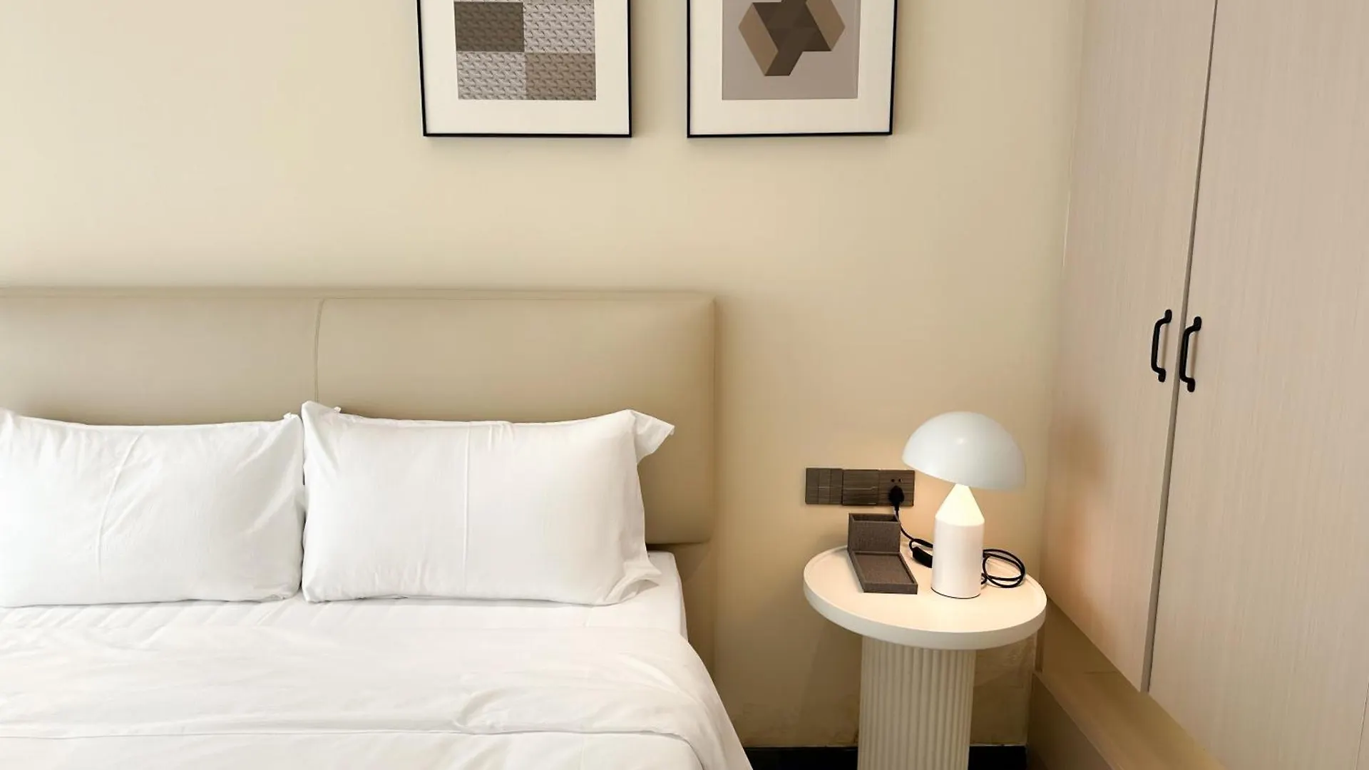 Apartment Ark Seaview Holiday Inn Sihanoukville