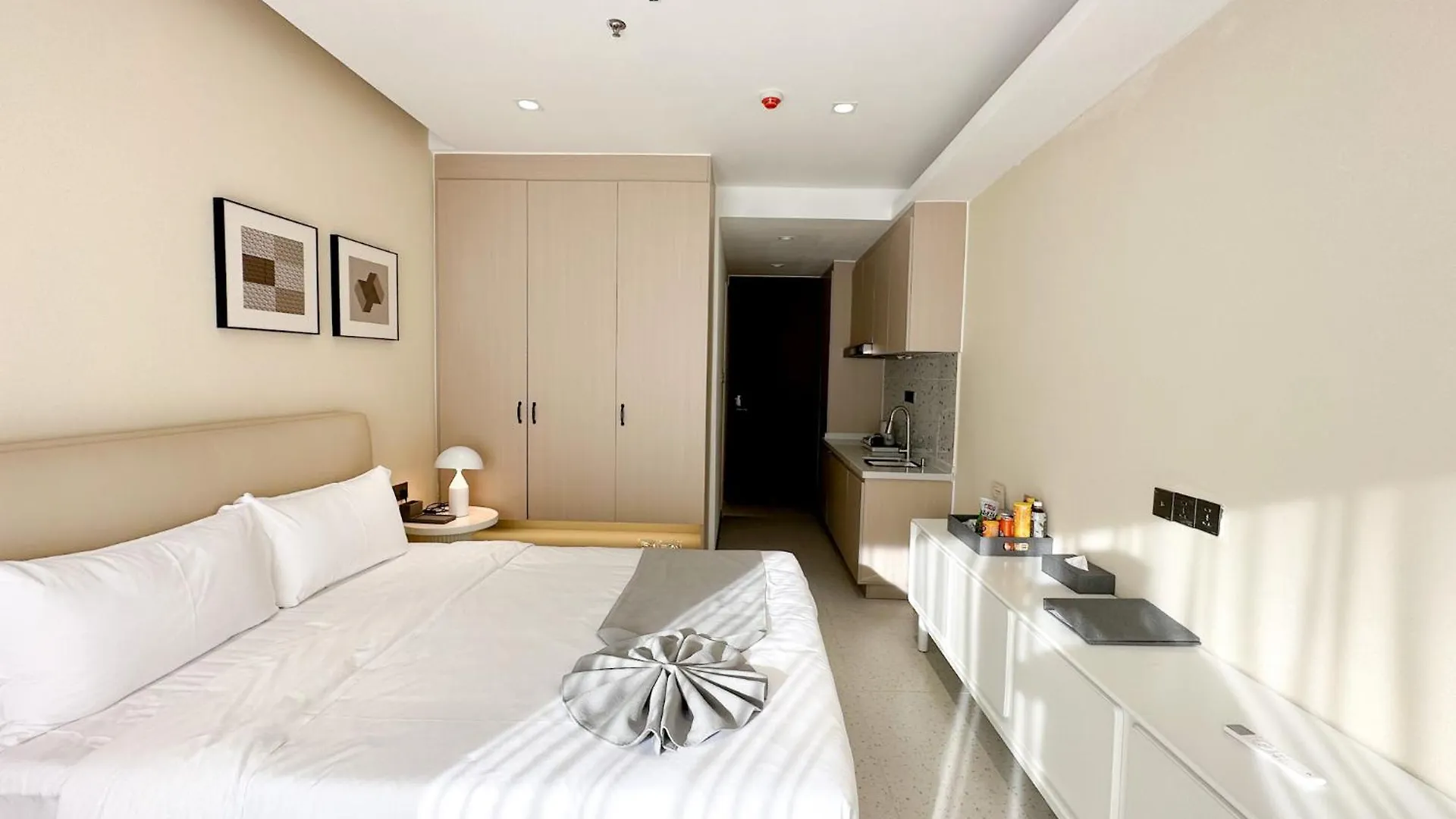 Apartment Ark Seaview Holiday Inn Sihanoukville